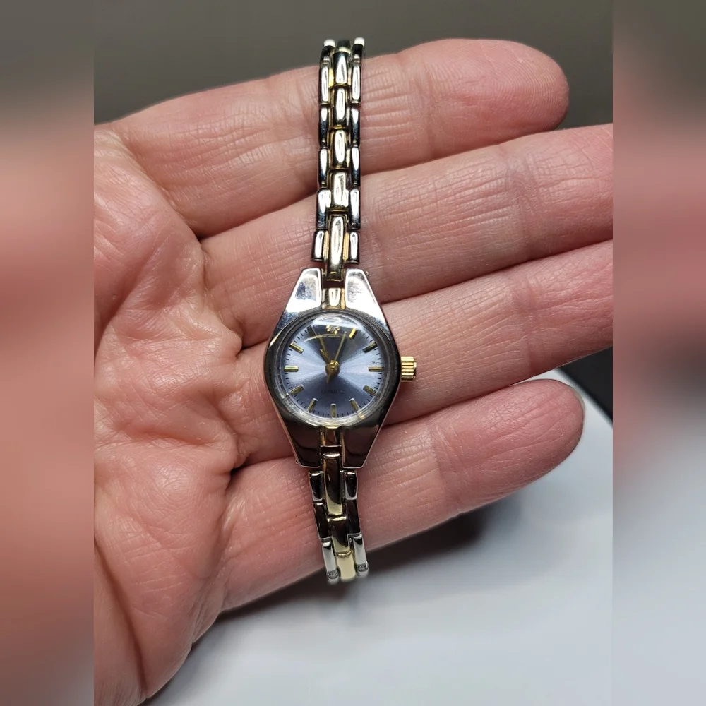Y2K Two-tone Contoured Oval Face Bracelet Watch